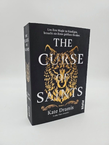 Buchcover und Innenansicht für das Buch: The Curse of Saints