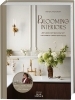 Buchcover und Innenansicht für das Buch: Blooming Interiors. Von Viktoria Askerow aka @tthese_beautiful_thingss