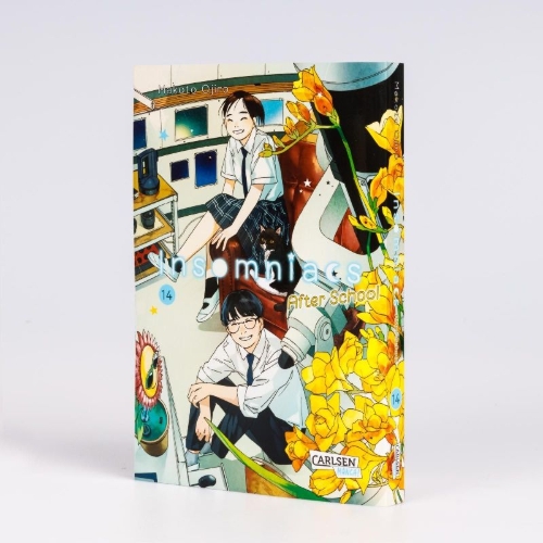 Buchcover und Innenansicht für das Buch: Kimi wa Houkago Insomnia