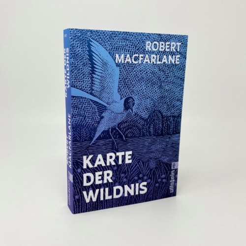 Buchcover und Innenansicht für das Buch: The Wild Places