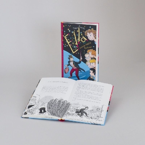 Buchcover und Innenansicht für das Buch: Ella ja kaverit karkaavat koulusta (No. 15)