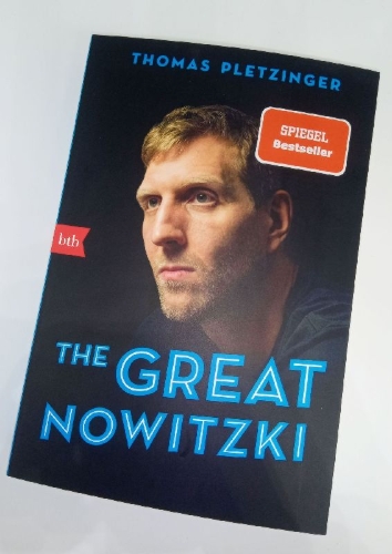 Buchcover und Innenansicht für das Buch: The Great Nowitzki