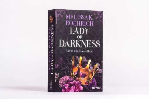 Buchcover und Innenansicht für das Buch: Lady of Darkness