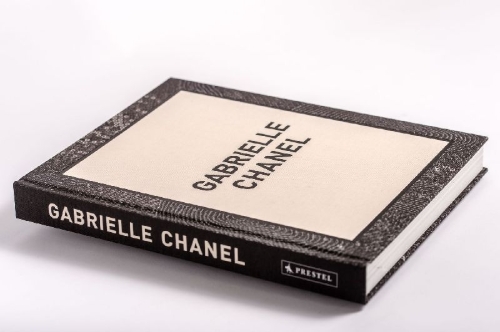 Buchcover und Innenansicht für das Buch: Gabrielle Chanel