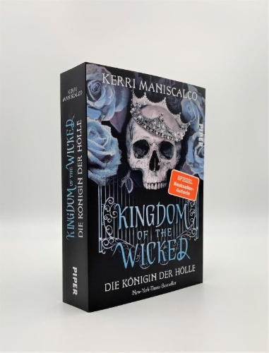 Buchcover und Innenansicht für das Buch: Kingdom of the Cursed