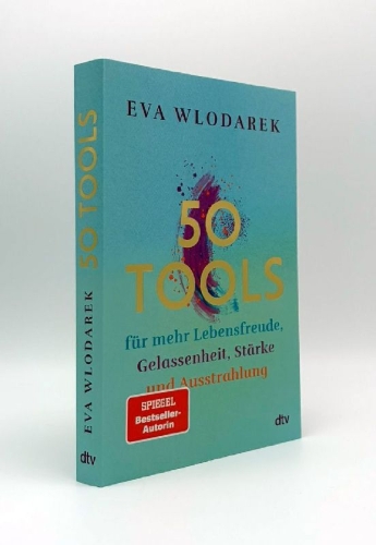 Buchcover und Innenansicht für das Buch: 50 Tools