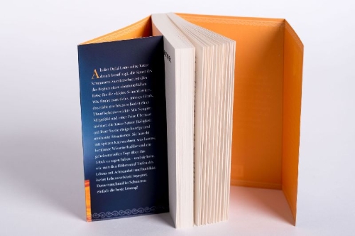 Buchcover und Innenansicht für das Buch: The Dalai Lama's Cat and the Art of Purring