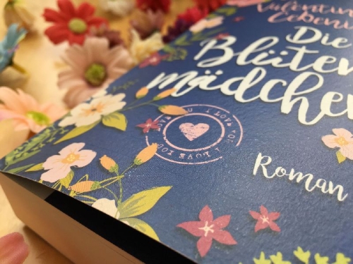 Buchcover und Innenansicht für das Buch: Die Blütenmädchen