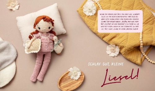 Buchcover und Innenansicht für das Buch: Lulu loves the moon  - Amigurumi-Lieblingspuppen häkeln mit @lululovesthemoon