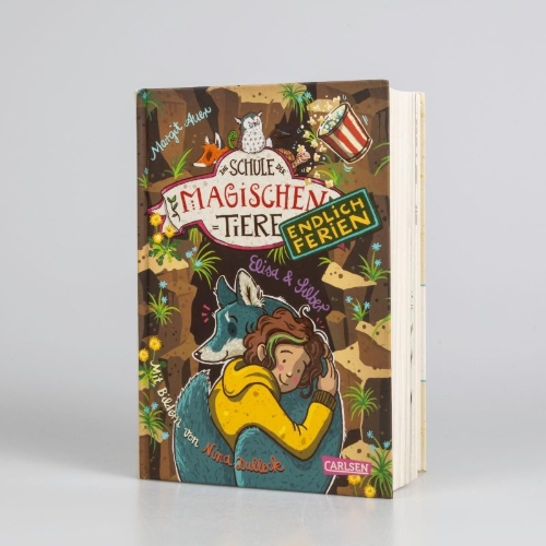 Buchcover und Innenansicht für das Buch: Die Schule der magischen Tiere. Endlich Ferien 9: Elisa und Silber