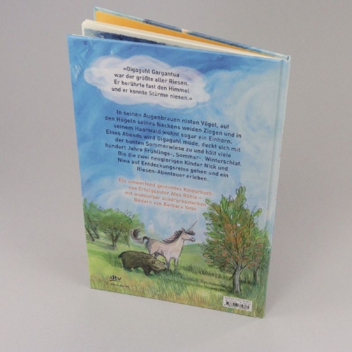 Buchcover und Innenansicht für das Buch: Gigaguhl und das Riesen-Glück
