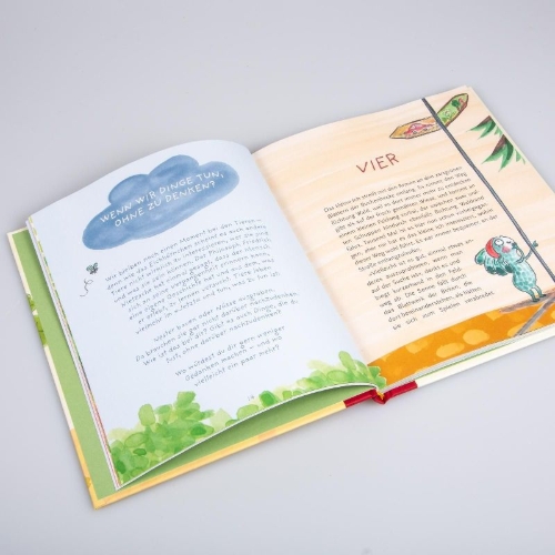Buchcover und Innenansicht für das Buch: Das kleine Ich auf der Suche nach sich selbst