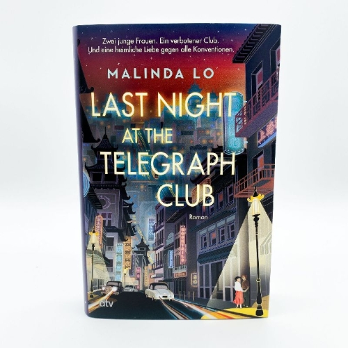 Buchcover und Innenansicht für das Buch: Last Night at the Telegraph Club