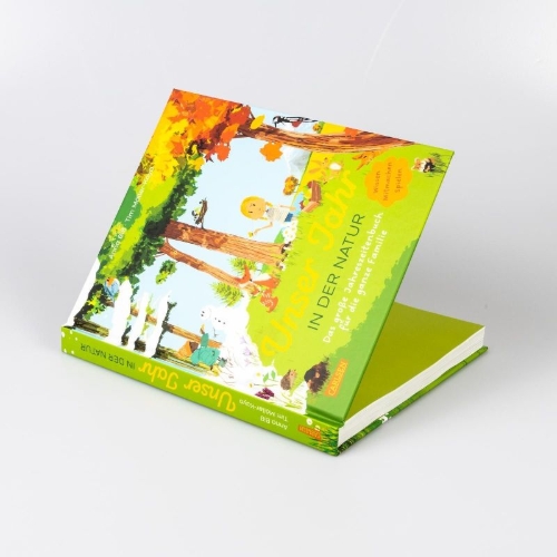 Buchcover und Innenansicht für das Buch: Unser Jahr in der Natur