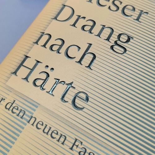 Buchcover und Innenansicht für das Buch: Dieser Drang nach Härte