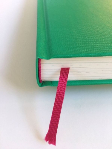 Buchcover und Innenansicht für das Buch: Liebeskummer bewältigen in 99 Tagen