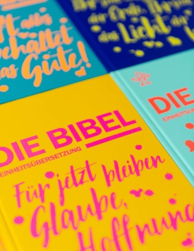 Buchcover und Innenansicht für das Buch: Schulbibel Einheitsübersetzung