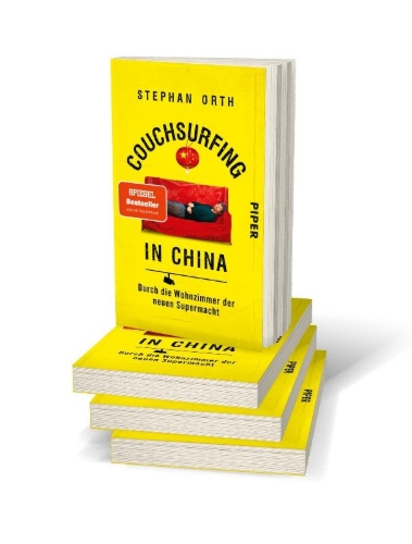 Buchcover und Innenansicht für das Buch: Couchsurfing in China