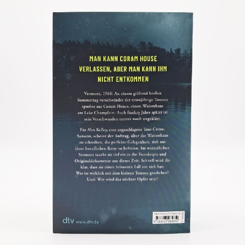 Buchcover und Innenansicht für das Buch: Coram House