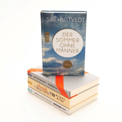 Buchcover und Innenansicht für das Buch: The Summer Without Men
