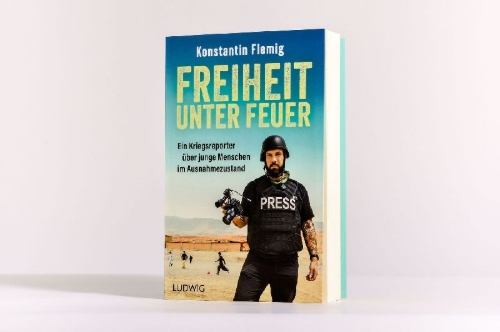 Buchcover und Innenansicht für das Buch: Freiheit unter Feuer