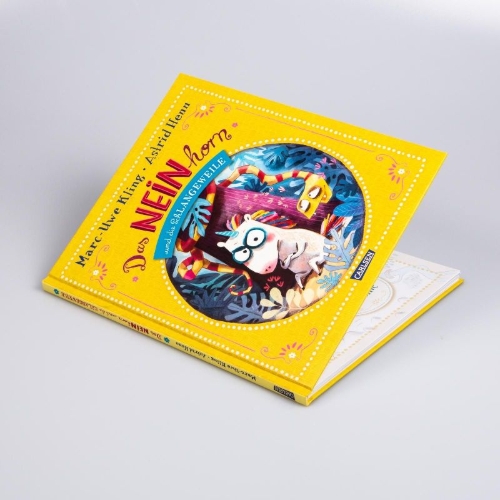 Buchcover und Innenansicht für das Buch: Das NEINhorn und die SchLANGEWEILE