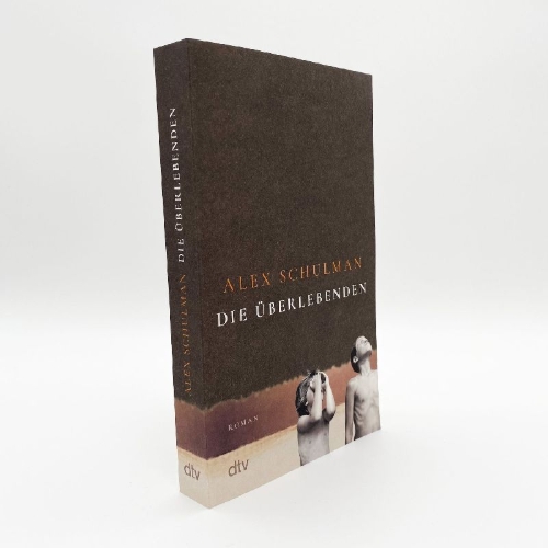 Buchcover und Innenansicht für das Buch: Överlevarna