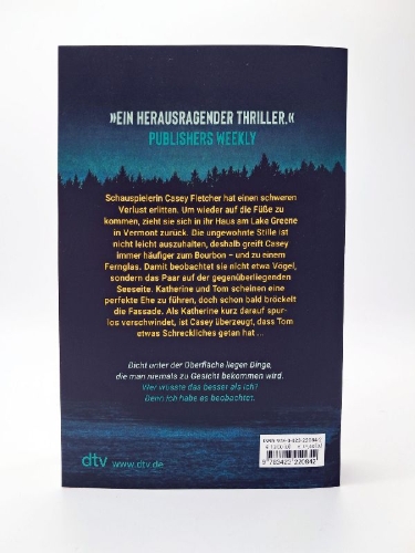 Buchcover und Innenansicht für das Buch: The House Across The Lake