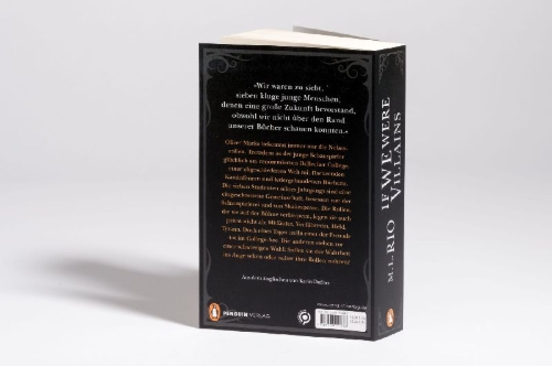 Buchcover und Innenansicht für das Buch: If we were villains