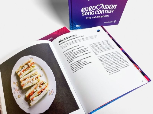 Buchcover und Innenansicht für das Buch: Eurovision Song Contest. Das Kochbuch