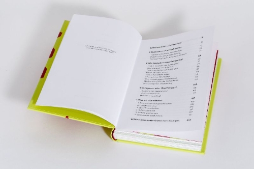 Buchcover und Innenansicht für das Buch: Politikzirkus