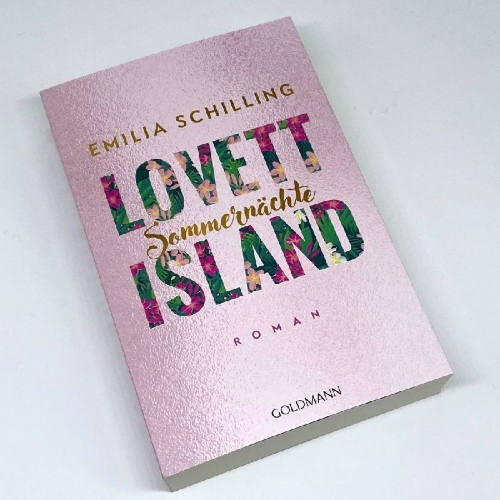 Buchcover und Innenansicht für das Buch: Lovett Island. Sommernächte