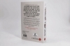 Buchcover und Innenansicht für das Buch: Girl in Pieces