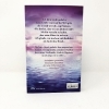 Buchcover und Innenansicht für das Buch: Heart Bones
