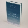 Buchcover und Innenansicht für das Buch: Vivre avec nos morts