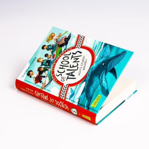 Buchcover und Innenansicht für das Buch: School of Talents 8: Achte Stunde: Walfrei!