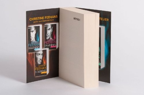 Buchcover und Innenansicht für das Buch: Shadow Keeper - Shadow Series Book 3