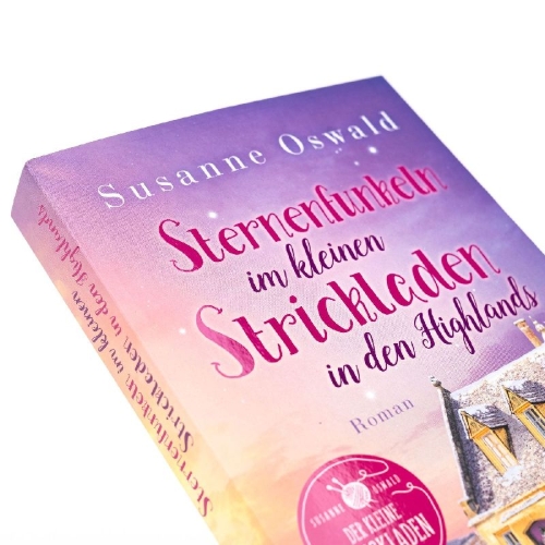 Buchcover und Innenansicht für das Buch: Sternenfunkeln im kleinen Strickladen in den Highlands