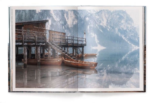 Buchcover und Innenansicht für das Buch: Escape