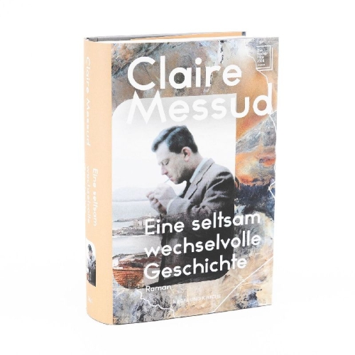 Buchcover und Innenansicht für das Buch: This Strange Eventful History