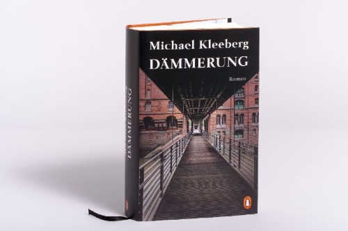 Buchcover und Innenansicht für das Buch: Dämmerung