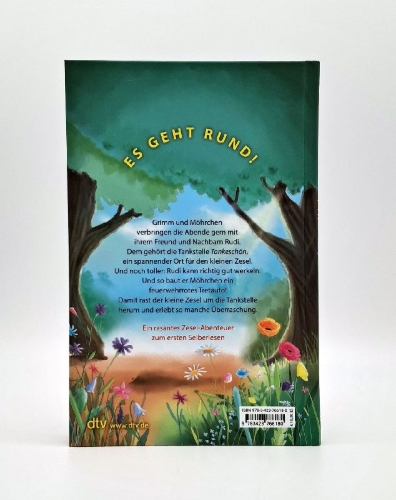 Buchcover und Innenansicht für das Buch: Grimm und Möhrchen düsen los