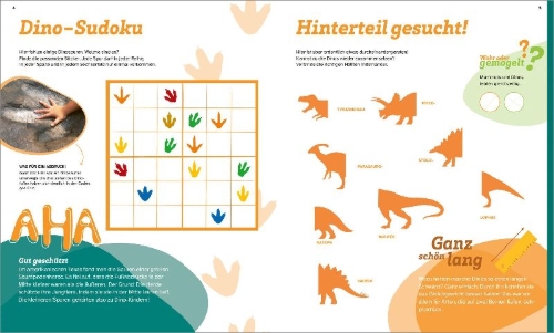 Buchcover und Innenansicht für das Buch: WAS IST WAS Rätseln und Stickern: Dinosaurier