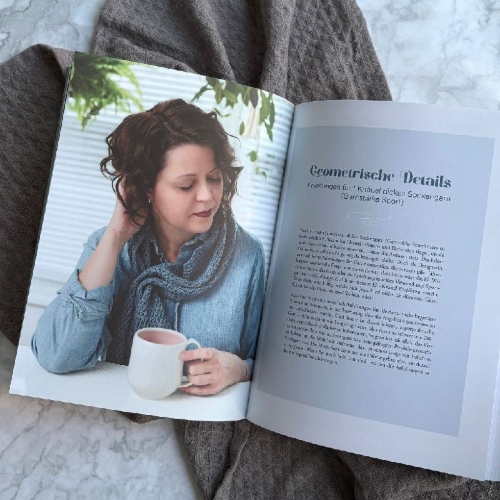 Buchcover und Innenansicht für das Buch: Ein Wollknäuel - so viele Möglichkeiten.