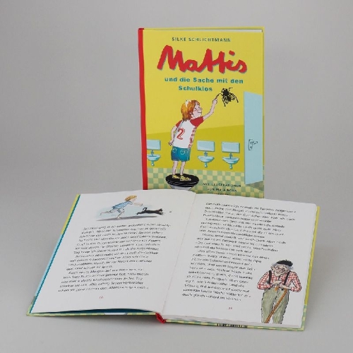 Buchcover und Innenansicht für das Buch: Mattis und die Sache mit den Schulklos