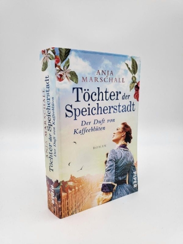 Buchcover und Innenansicht für das Buch: Töchter der Speicherstadt - Der Duft von Kaffeeblüten