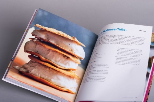 Buchcover und Innenansicht für das Buch: Tasty Dessert