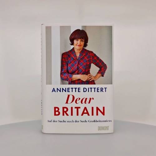 Buchcover und Innenansicht für das Buch: Dear Britain