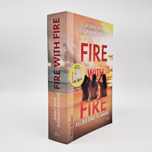 Buchcover und Innenansicht für das Buch: Fire with Fire