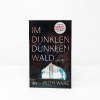 Buchcover und Innenansicht für das Buch: In A Dark, Dark Wood